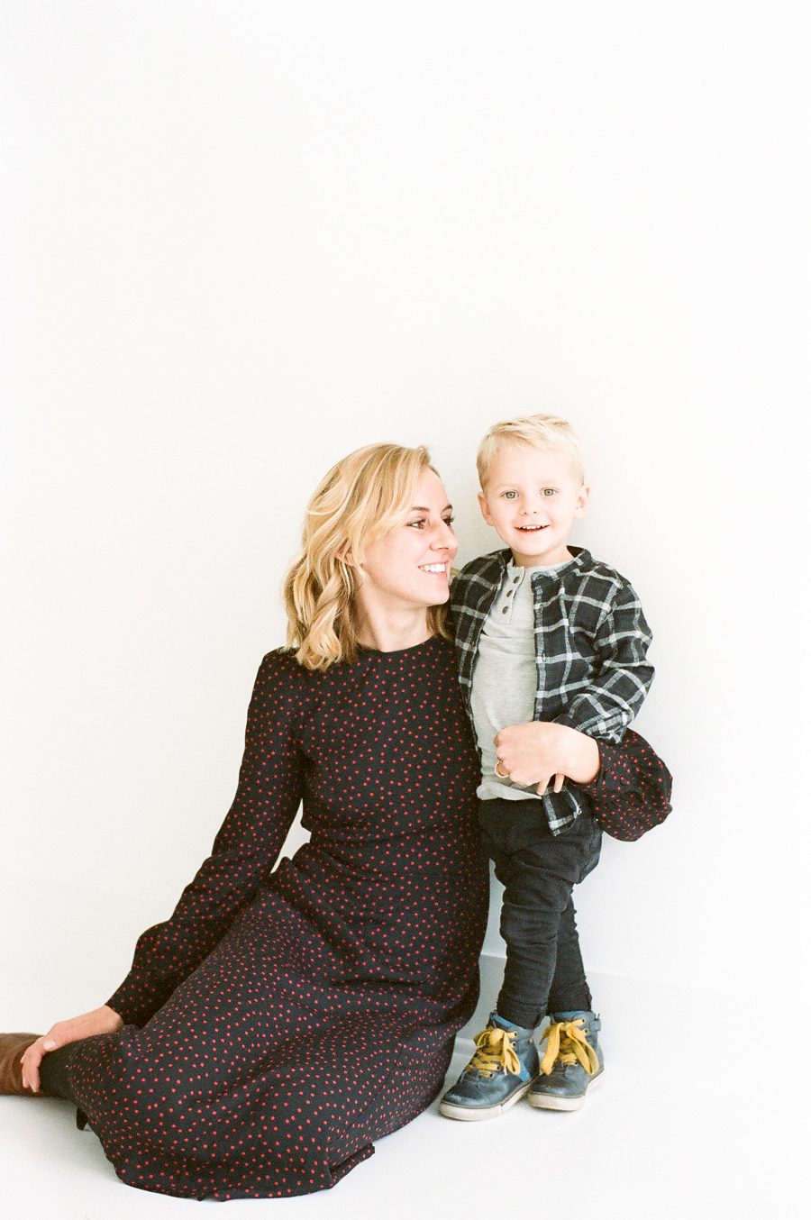 Mommy and Me fine art portrait session St Louis Heather Roth Fine Art Photography 10