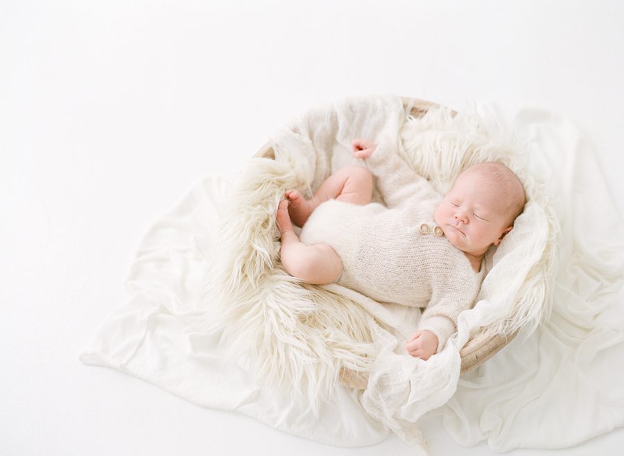 Leo St Louis Newborn Photographer Heather Roth 12